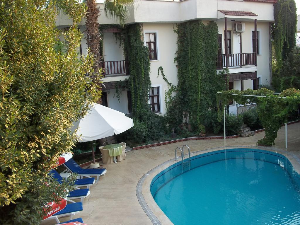 Erciyes Apart Hotel Fethiye Buitenkant foto
